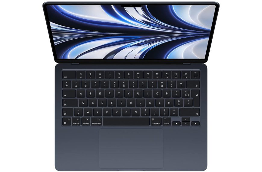 Amazon sort l’offre du siècle sur le MacBook Air M2 : 799 € et ce n’est pas du reconditionné ! 🧨