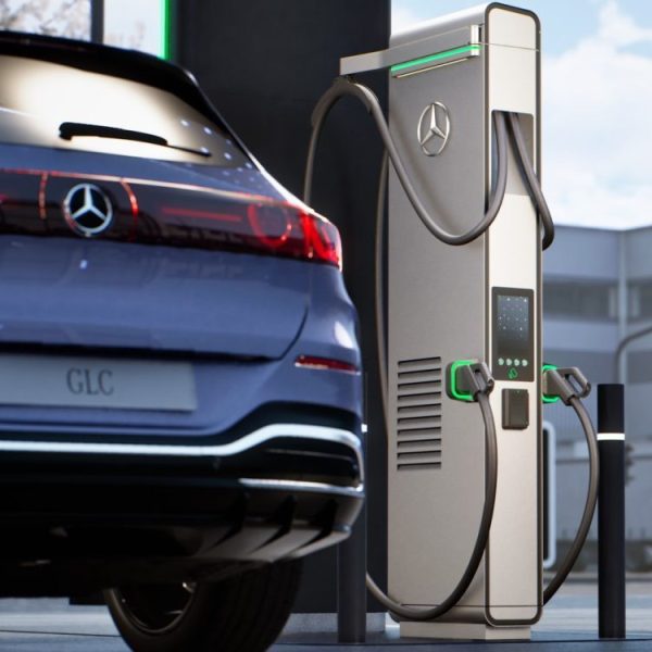 Mercedes va bientôt vous offrir 300 km d’autonomie en 10 minutes grâce à ces nouvelles bornes de recharge