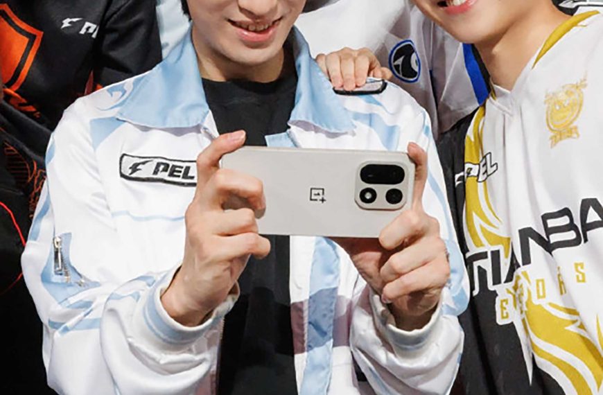 OnePlus 15 : révélé avant sa sortie, il n’a plus rien à voir avec ses prédécesseurs