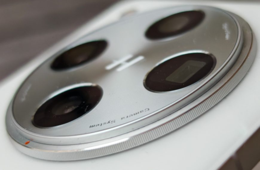 Le Find X9 Pro d’OPPO s’invite sur le terrain de Samsung avec son capteur photo géant