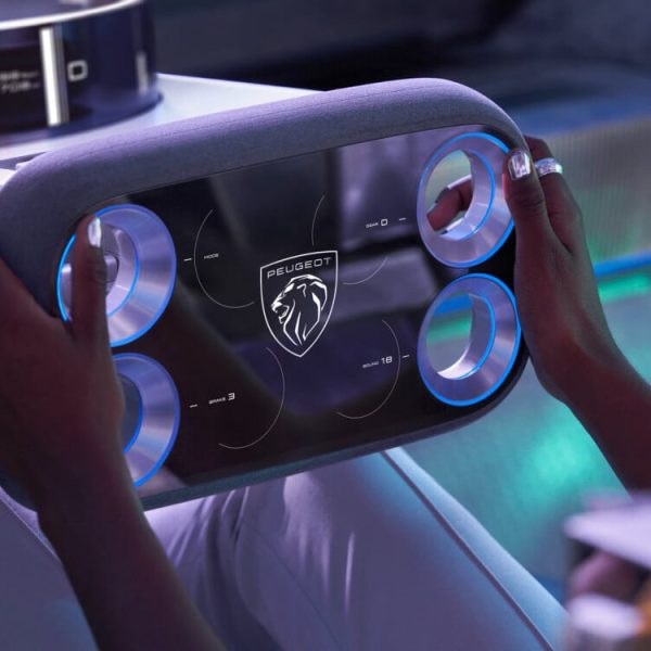 Peugeot va bientôt dévoiler une voiture électrique avec un volant “inspiré des jeux vidéo”