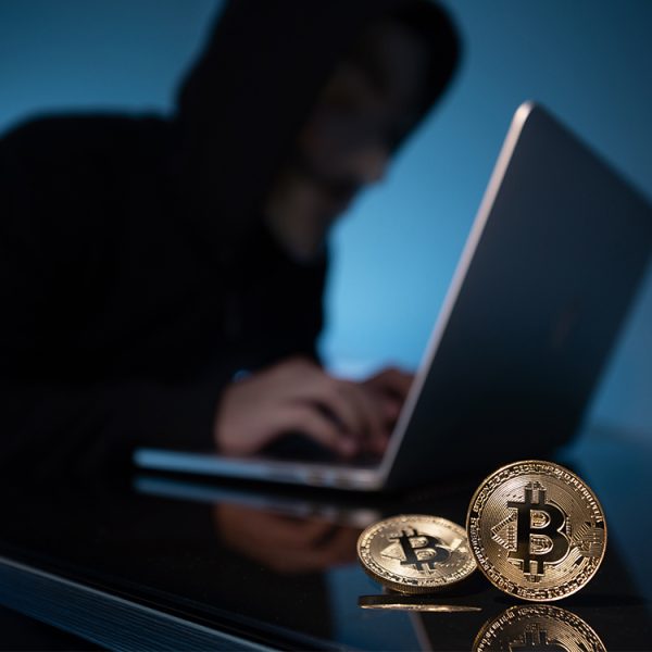 Surprise, ce site qui promet des gains de plusieurs milliers d’euros en crypto est en fait une pyramide de Ponzi