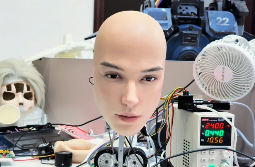 Ce robot est tellement réaliste que ça en devient presque effrayant, vous avez dit Vallée de l’étrange ?