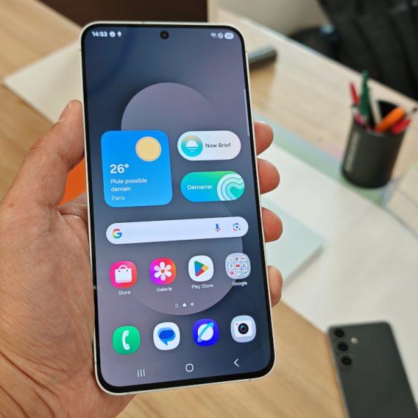 Bonne nouvelle, le Galaxy S25 FE aura droit à une mise à jour majeure de plus que prévu, voici pourquoi
