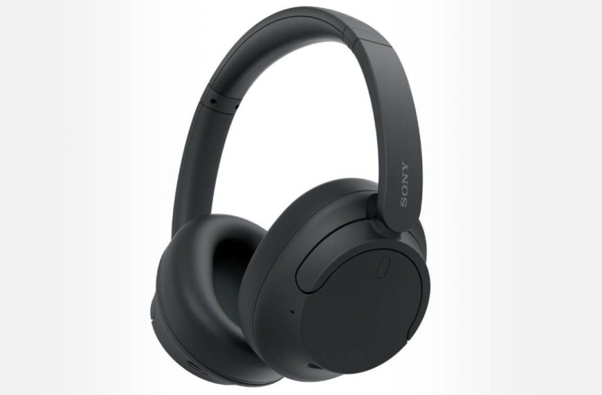 Le prix du Sony WH-CH720N s’écroule : le très bon casque à réduction de bruit profite d’une forte promo pour les French Days