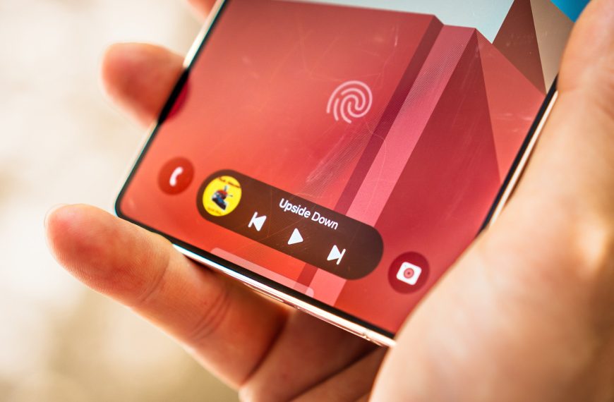 One UI 8 : de faux liens piégés bloquent les smartphones Samsung