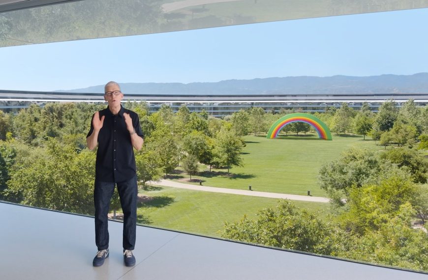 Apple : comment la présentation des iPhone est devenue un grand spot de pub