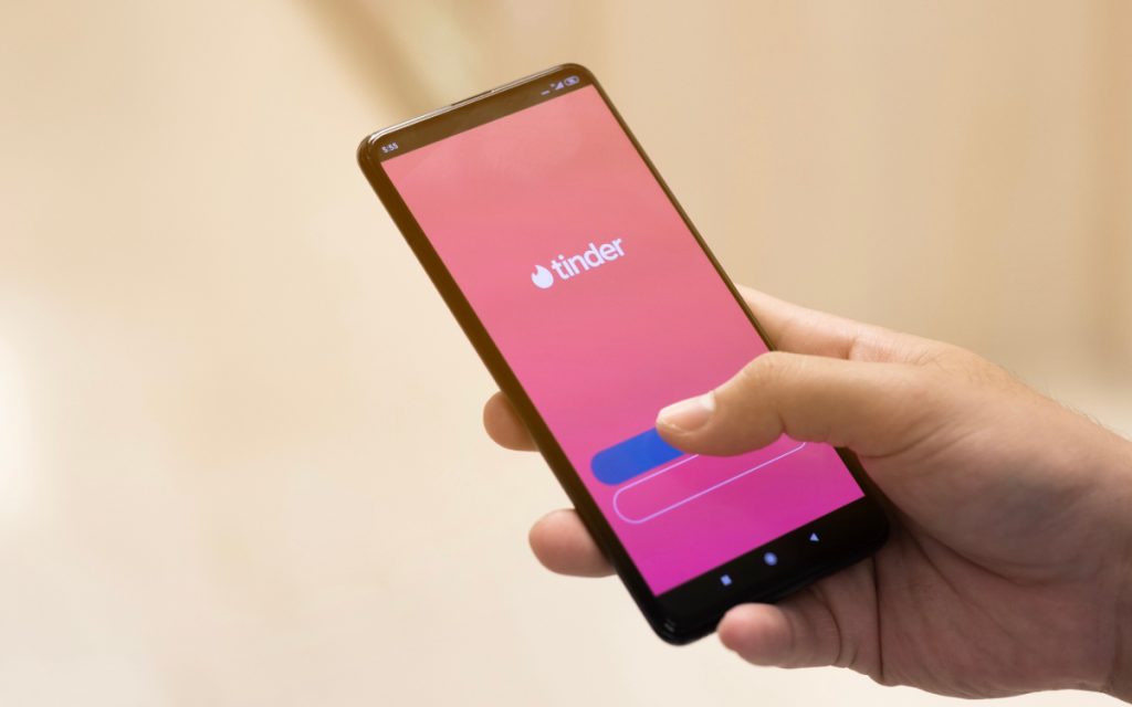 Voici qui a le plus de chances de conclure sur Tinder selon cette étude, ça fait froid dans le dos