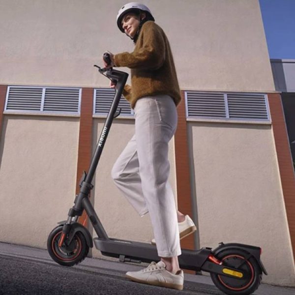 Xiaomi Scooter 5 : Darty baisse le prix du modèle Max de la trottinette électrique pour les French Days
