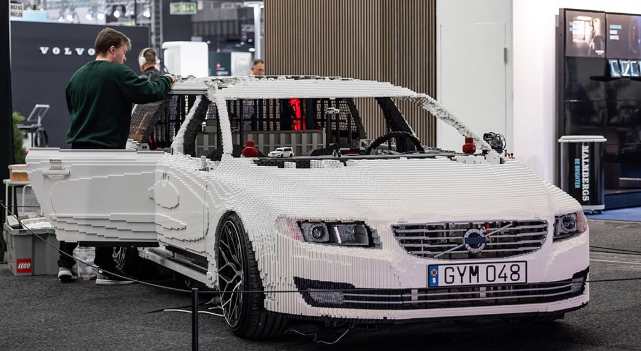 Une voiture LEGO grandeur nature qui roule pour de vrai !