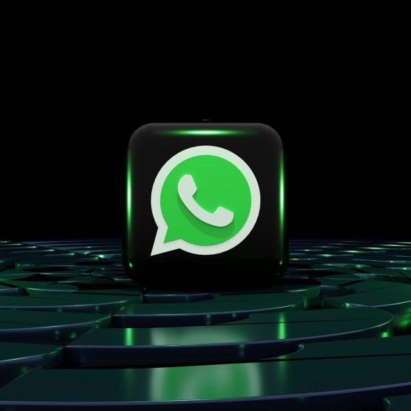 Arnaque sur WhatsApp : comment des faux concours peuvent pirater votre compte