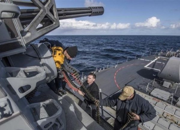 La marine américaine coincée sur Microsoft Azure