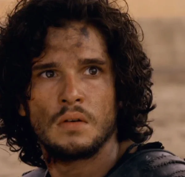 Cet acteur de Game of Thrones a pris 12 kilos de muscles pour jouer dans ce péplum qui fut un terrible échec au box-office