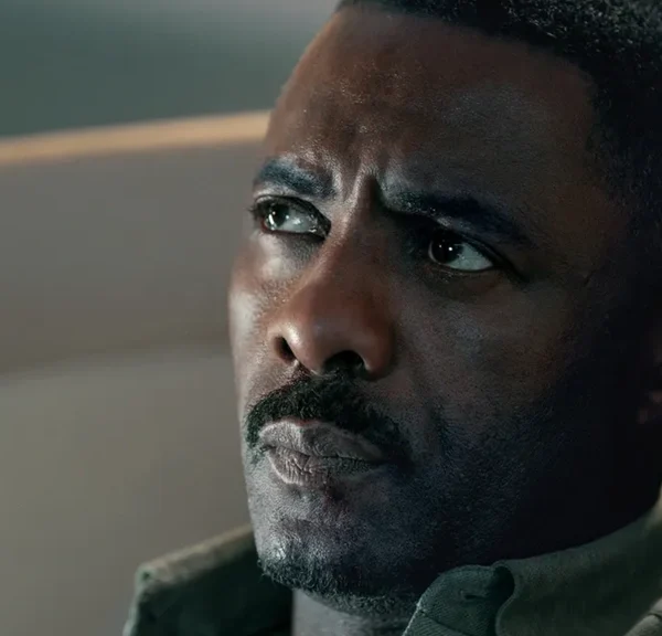 La star de Cyberpunk 2077 Idris Elba rejoint Netflix dans ce thriller sous haute tension : un missile menace les Etats-Unis en 2025