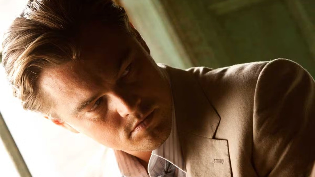 Leonardo DiCaprio révèle son film de Christopher Nolan préféré : surprise, il n'a pas joué dedans !