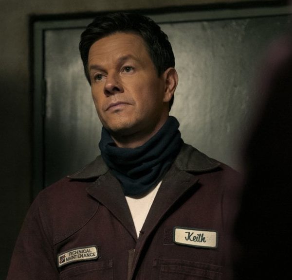 Ce film d'action avec Mark Wahlberg ne sort pas au cinéma en France, mais directement sur Amazon Prime Video