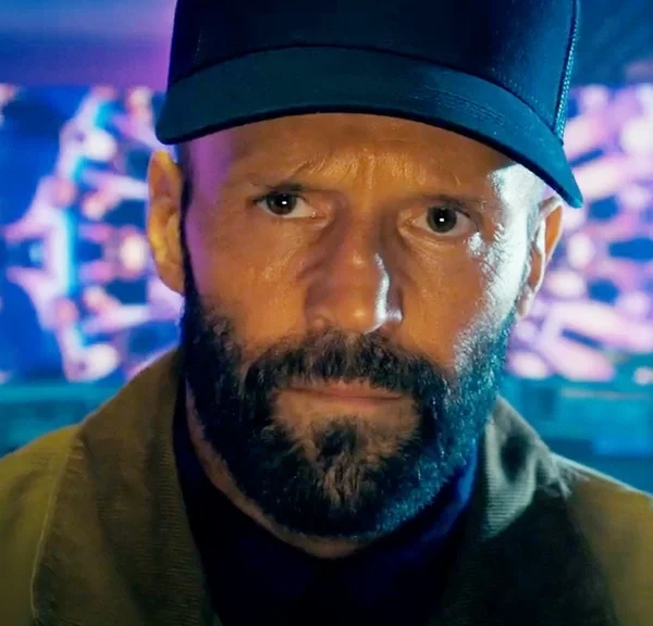 Ce film d'action avec Jason Statham disponible sur Prime Video va avoir une suite : elle a déjà coûté 50 millions à Amazon
