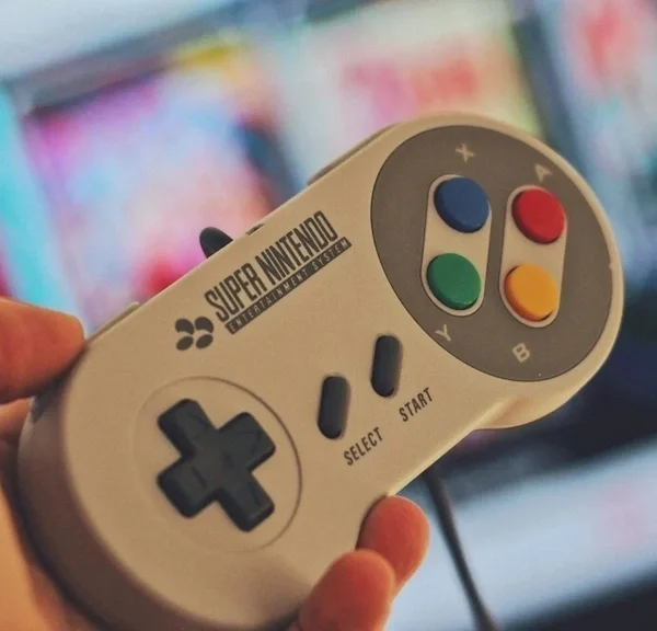 Une collection de jeux vidéo qui vaut 500 000 dollars finit aux ordures par sa faute : cette mère de famille s'en mord les doigts