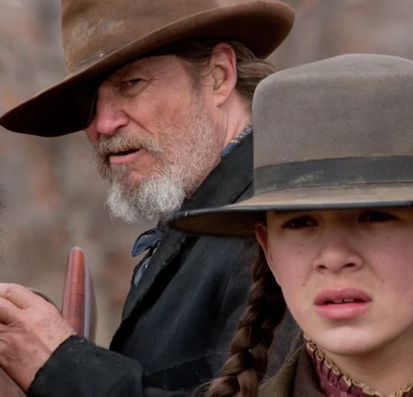 A voir gratuitement ce soir : ce western noté 95% est l'un des plus intenses réalisés au 21e siècle