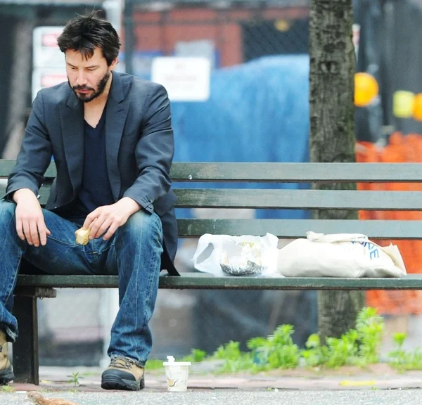 "Une artiste spéciale" Keanu Reeves rend hommage à Diane Keaton, la star d'Hollywood qui nous a récemment quitté