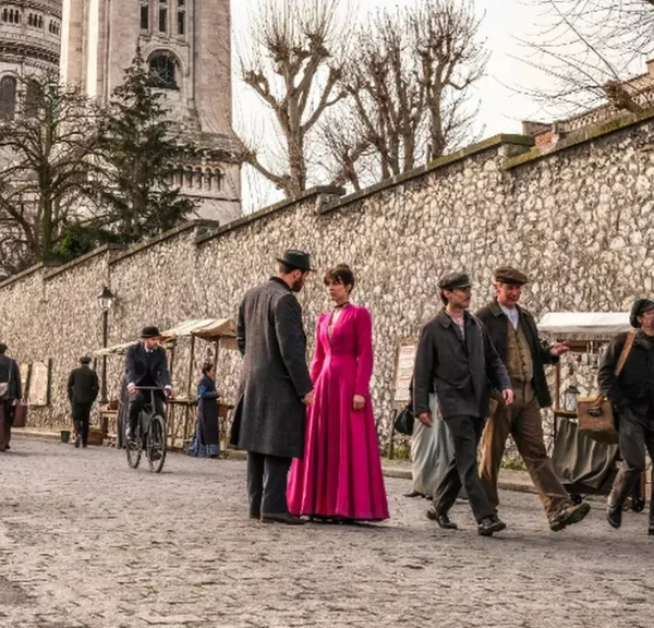 À voir gratuitement ce week-end : une série historique française ambitieuse sur la vie nocturne parisienne
