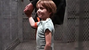 Il y a 55 ans, cet acteur jouait pour la première fois dans un film fantastique pour adultes. Aujourd’hui, il est la star la mieux payée du monde !