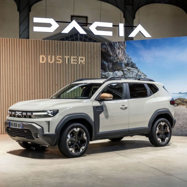Dacia a un nouveau moteur unique au monde puissant et peu gourmand, le Duster et le Bigster premiers à en profiter