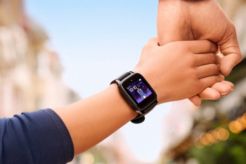 Test Bouygues Telecom Kids Watch : la meilleure alternative au premier smartphone