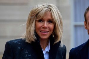 Procès intenté par Brigitte Macron : les 10 prévenus vont-ils être condamnés pour « cyberharcèlement » ?