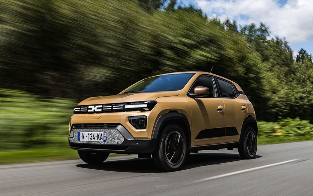 Dacia Spring : plus performante sans augmenter son prix, la citadine abordable fait peau neuve