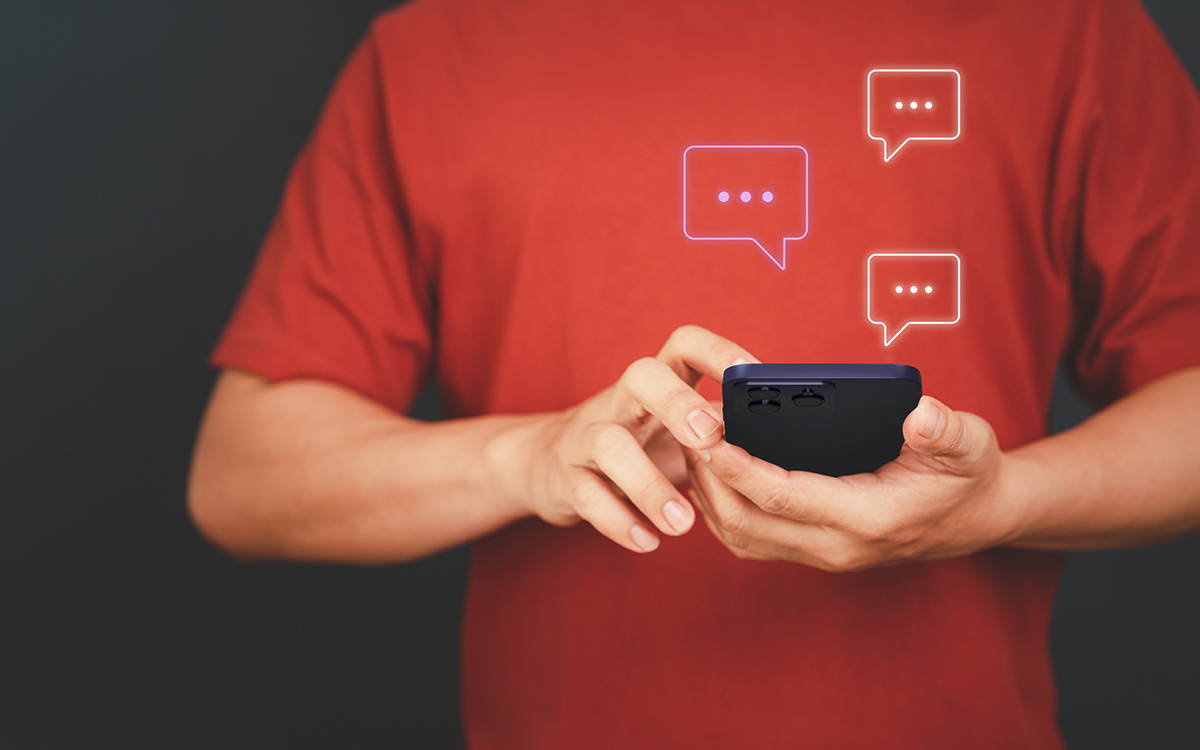 Google Messages va enfin placer ses commandes à portée de pouce grâce à ce nouveau menu