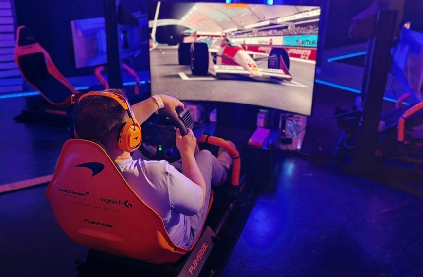De la borne d’arcade à l’esport : comment le simracing a explosé