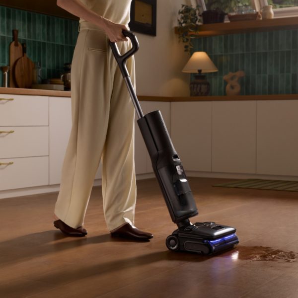 Roborock dévoile le F25 Ultra, son aspirateur vapeur le plus ambitieux