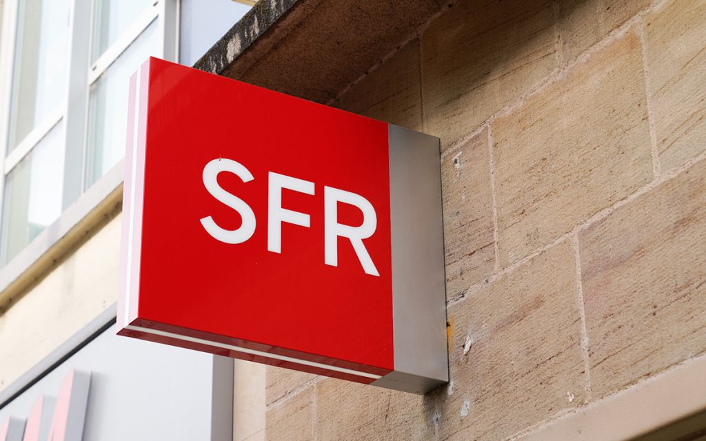 SFR n’est pas mort : l’opérateur active la 5G+ et lance un forfait illimité