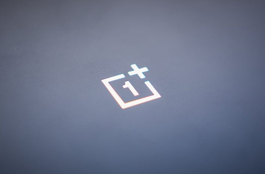 OnePlus annonce la date de déploiement d’Android 16, voici la liste des appareils susceptibles d’être compatibles