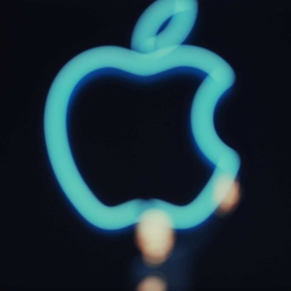 Fuite de cerveaux chez Apple : un nouvel ingénieur IA part chez Meta