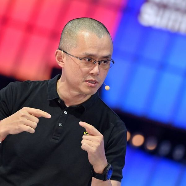 Fin de « la guerre contre les cryptos » : Donald Trump gracie le fondateur de Binance