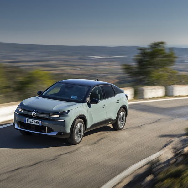 Les batteries des voitures électriques ne se dégradent pas aussi vite qu’on le pense, cette étude le prouve