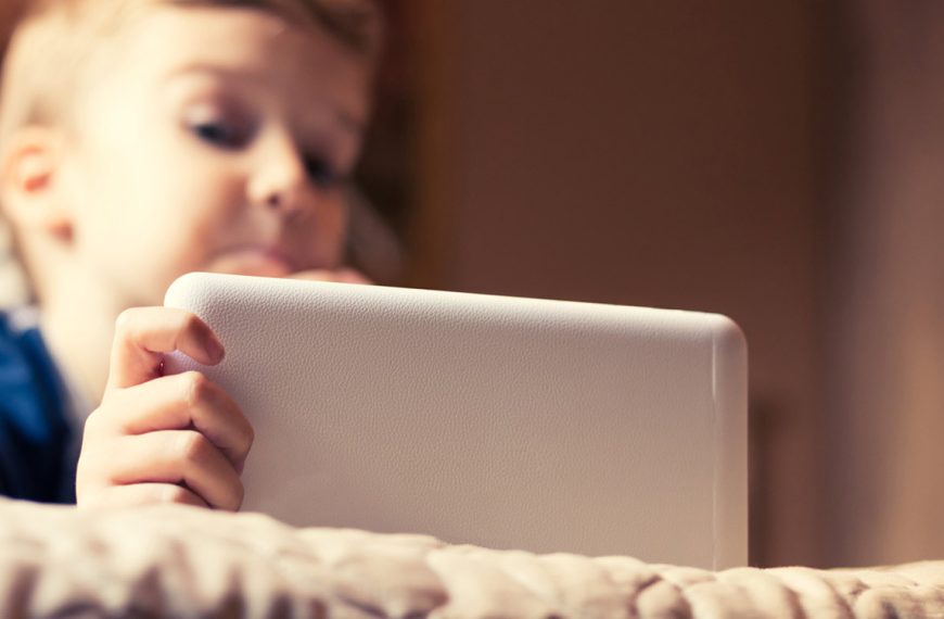 NordVPN intègre désormais un contrôle parental : comment bloquer l’accès aux sites pour adultes ?