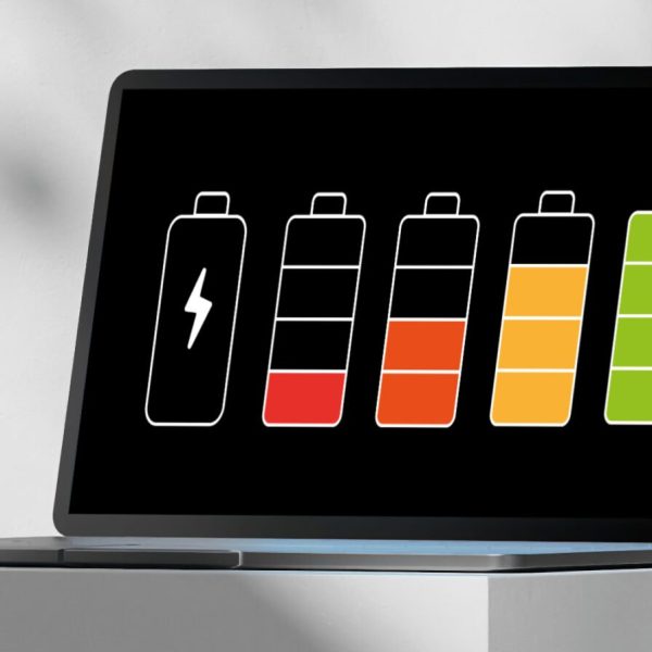 Windows 11 : capacité, nombre de cycles de charge, comment savoir si la batterie de votre PC doit être changée ?