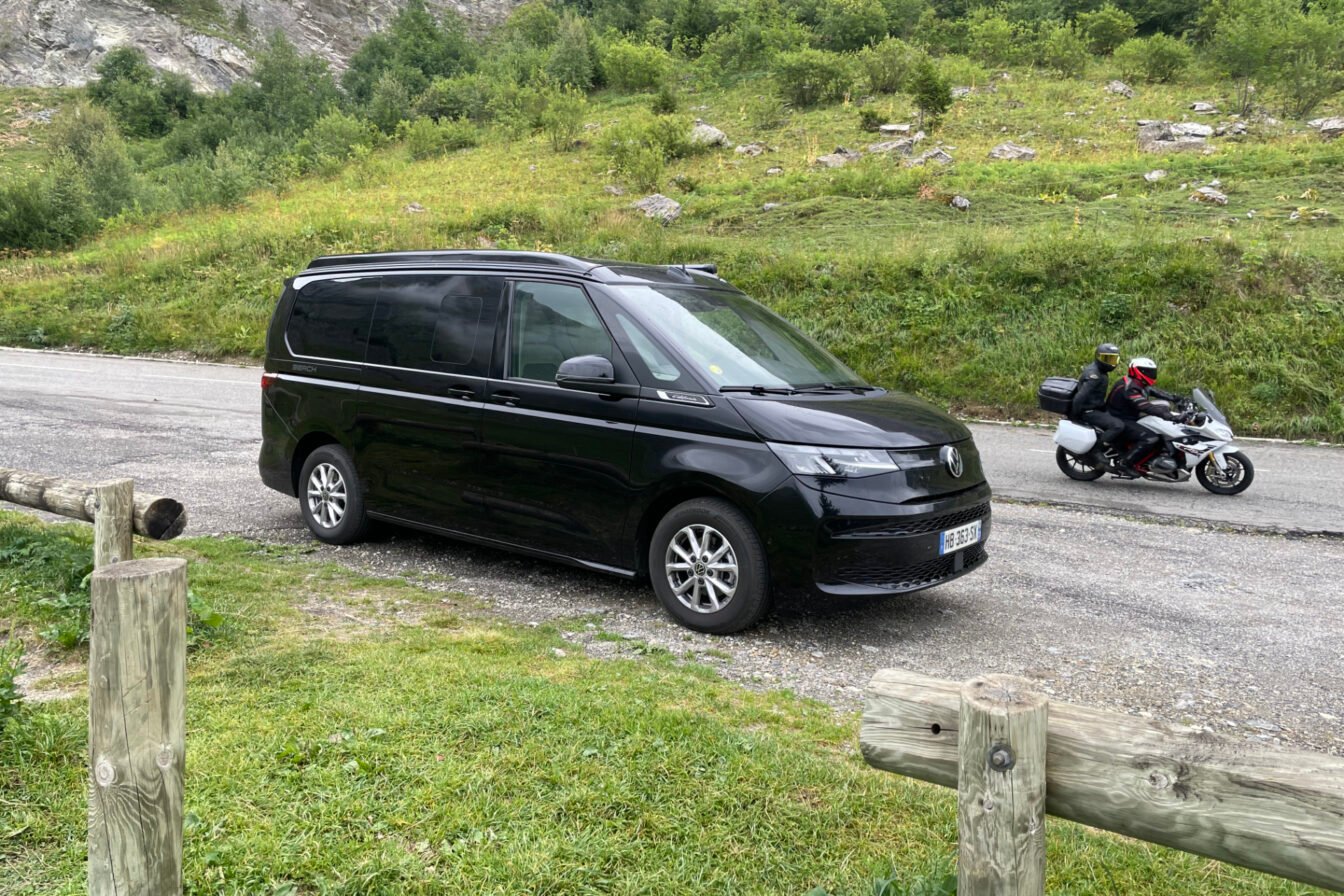 On a essayé le moins cher des vans Volkswagen, le California T7 (Beach Camper) : 10 000 euros économisés ?