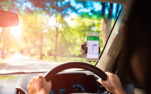 Google Maps vous laisse enfin signaler un accident correctement sur Android Auto