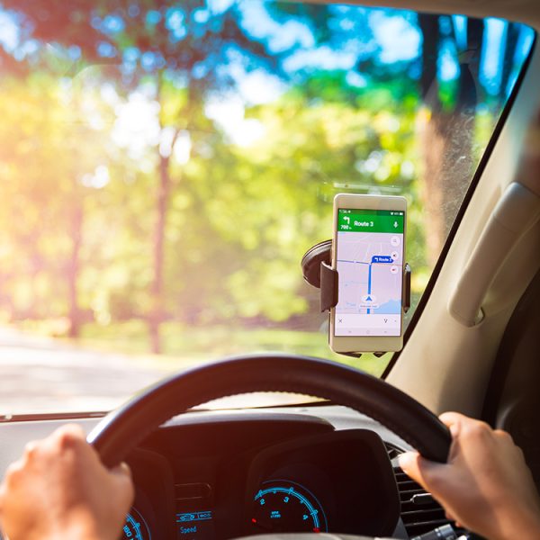 Google Maps vous laisse enfin signaler un accident correctement sur Android Auto