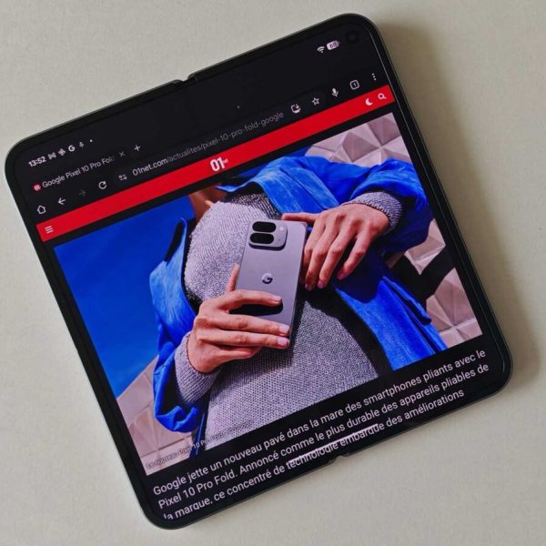 Prise en main du Google Pixel 10 Pro Fold : tant pis pour la finesse, sa force est ailleurs