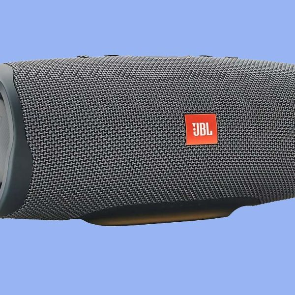 JBL Charge Essential 2 : le Black Friday fait chuter son prix au plus bas, ne ratez pas cette offre !