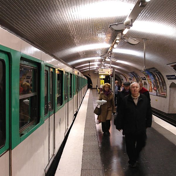 RATP : dites adieu aux tickets en carton, ils disparaissent définitivement en novembre 2025