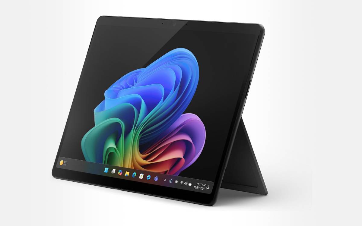 Surface Pro 11 : la surpuissante tablette 2-en-1 de Microsoft voit son prix chuter de 860 euros sur Amazon