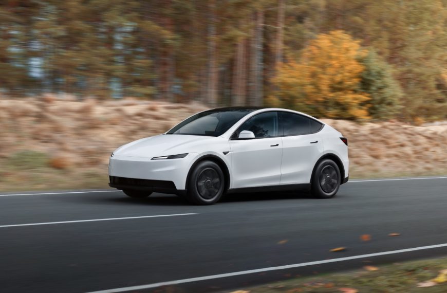 Tesla lance le Model Y Standard en France, voici les sacrifices faits pour réduire son prix
