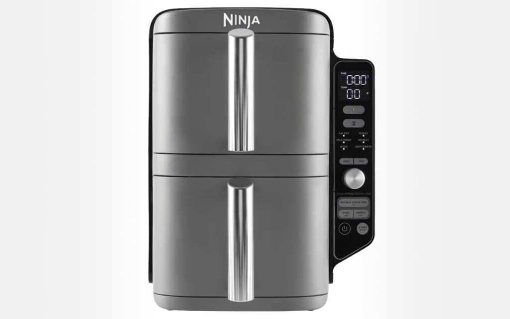 Le airfryer vertical Ninja Double Stack XL est à prix sacrifié : vite, il n’a jamais été aussi peu cher !