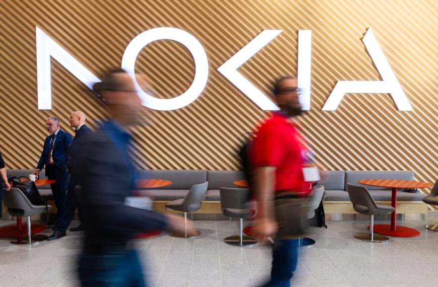 Nokia reçoit 1 milliard de dollars de Nvidia pour marier IA et réseaux